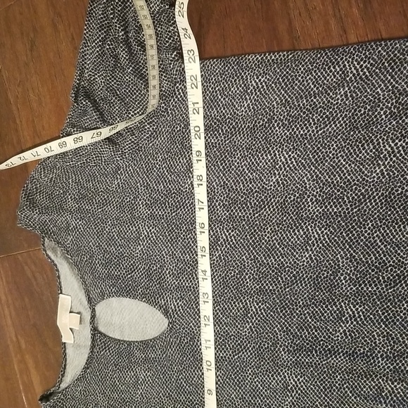Michael Michael Kors  Black and Gray 3/4 Sleeve Top - Picture 4 of 8